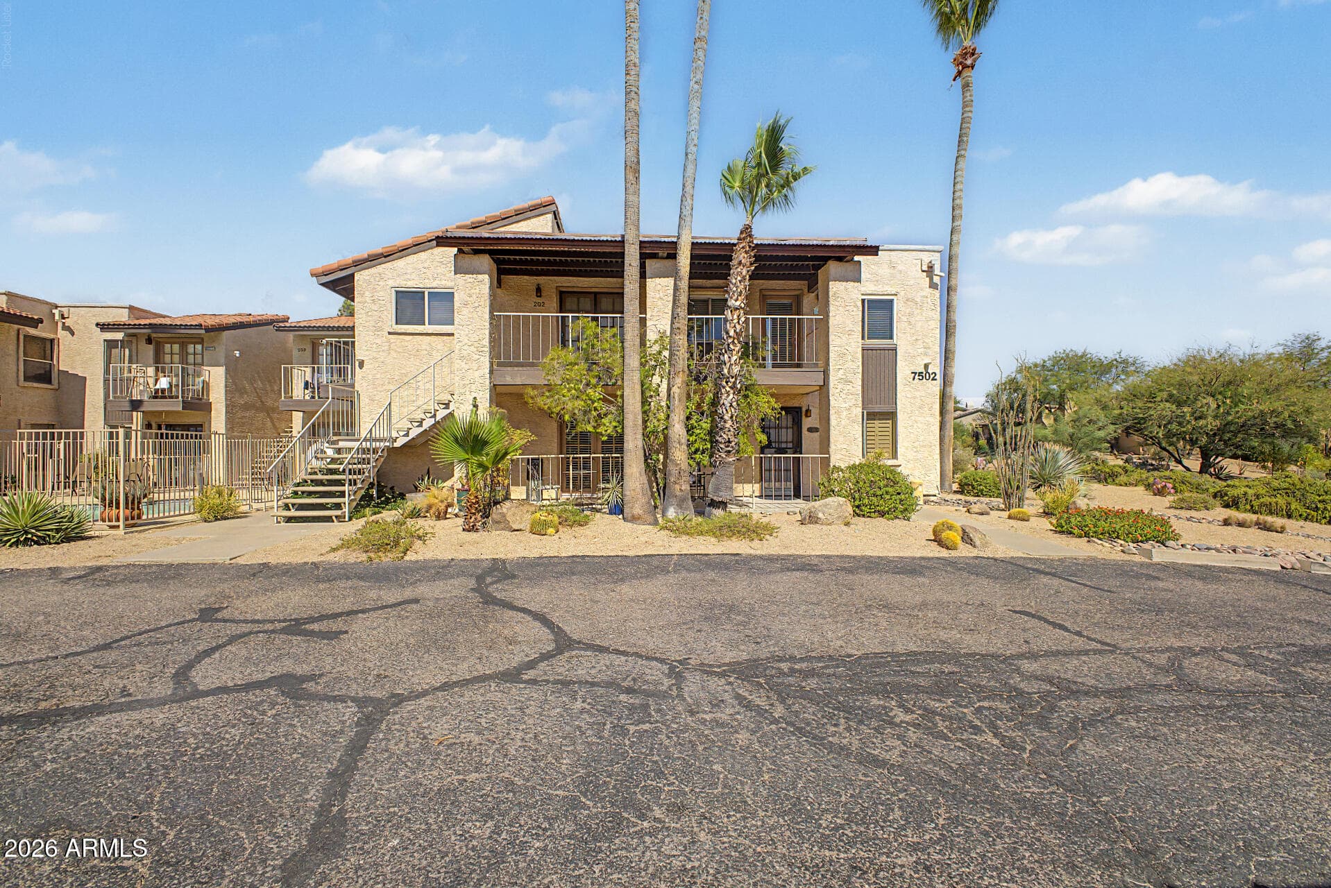 7502 E CAREFREE Drive 201, Carefree, AZ 85377