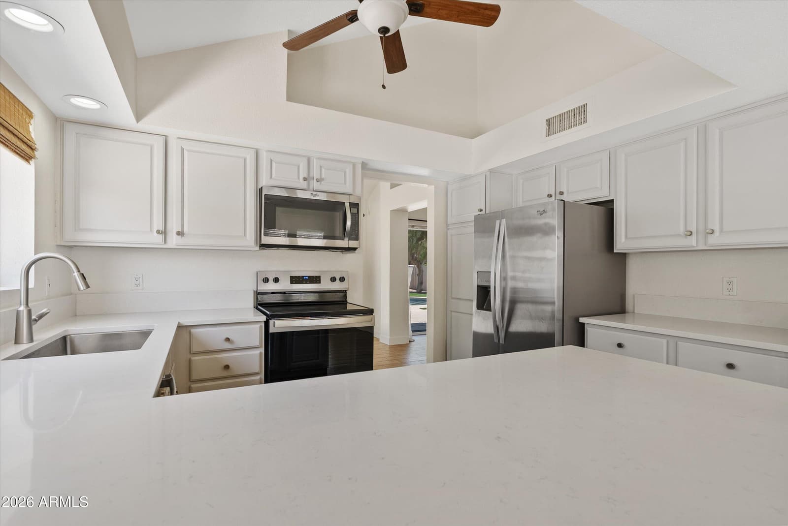8515 S MAPLE Avenue, Tempe, AZ 85284 — photo 23 of 33