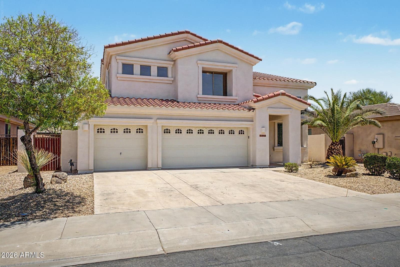 2923 N 140TH Drive, Goodyear, AZ 85395 — photo 2 of 32