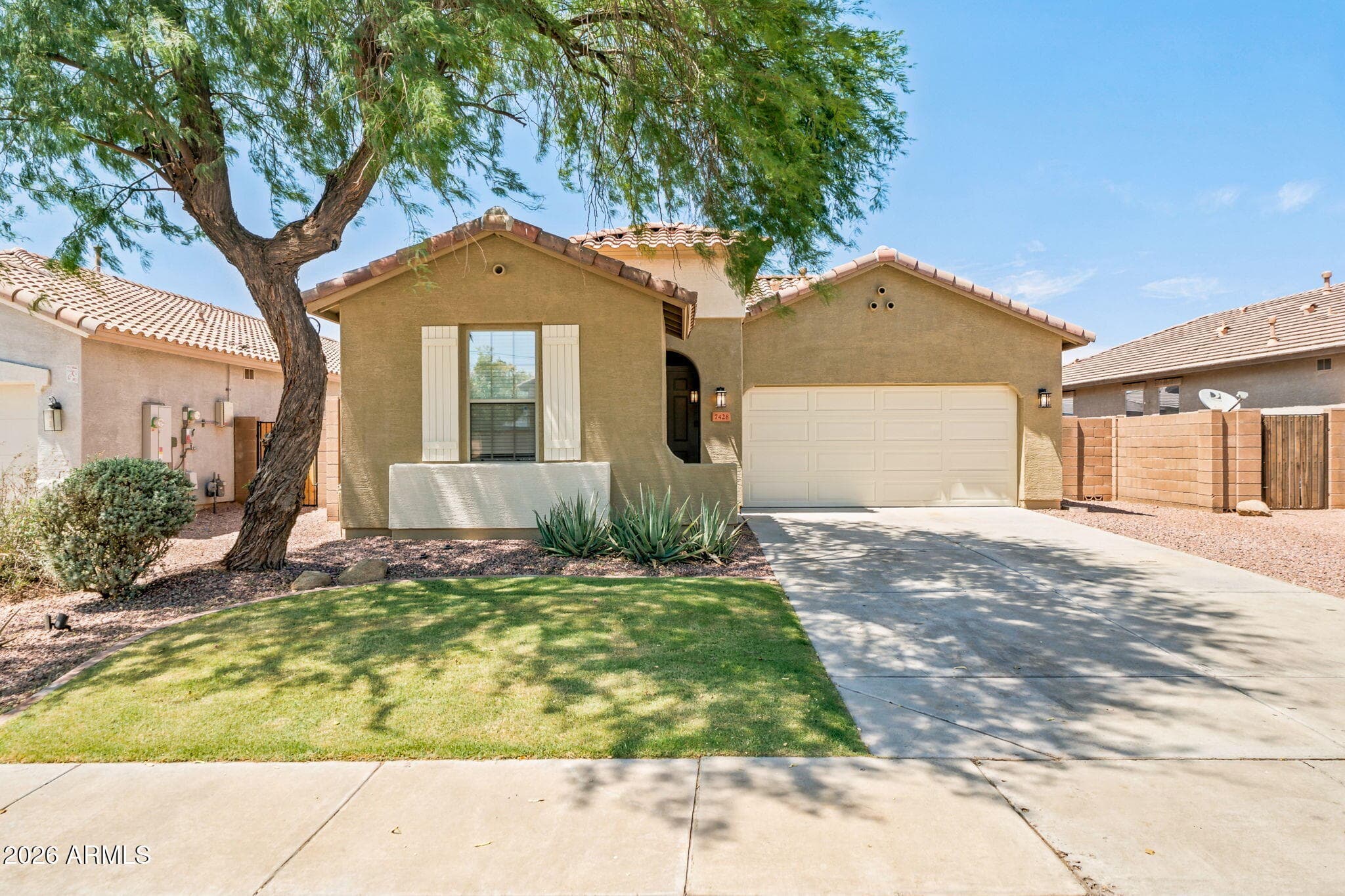 7428 W FAWN Drive, Laveen, AZ 85339