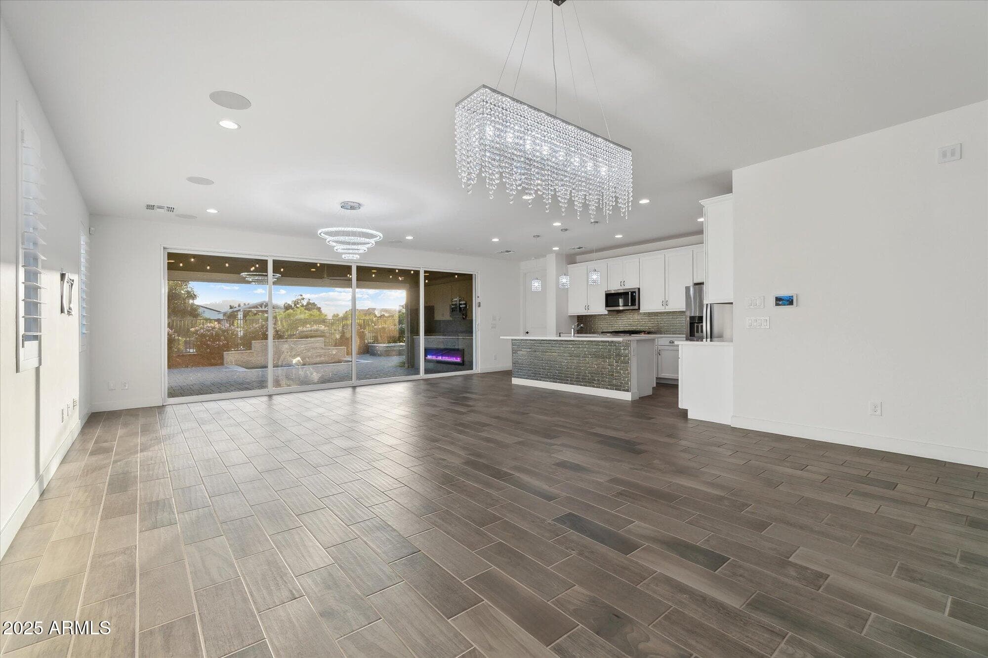 11342 N JEROME Street, Surprise, AZ 85388 — photo 14 of 81