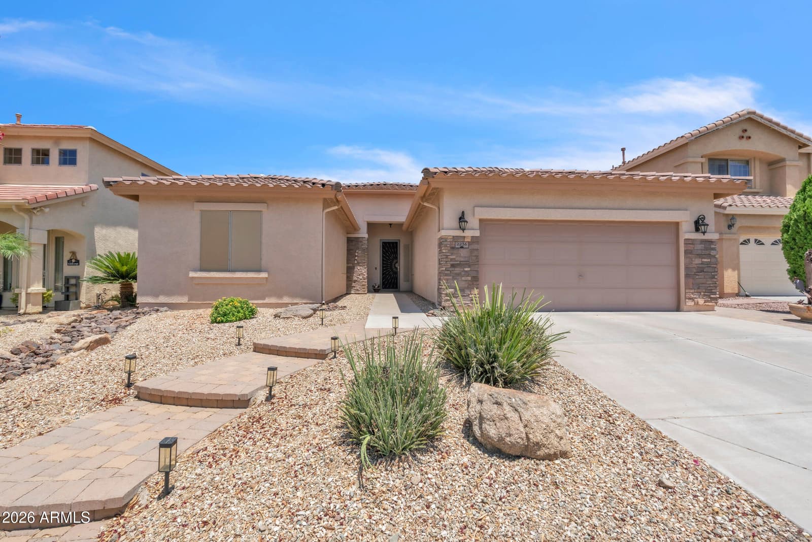 2236 W SPUR Drive, Phoenix, AZ 85085