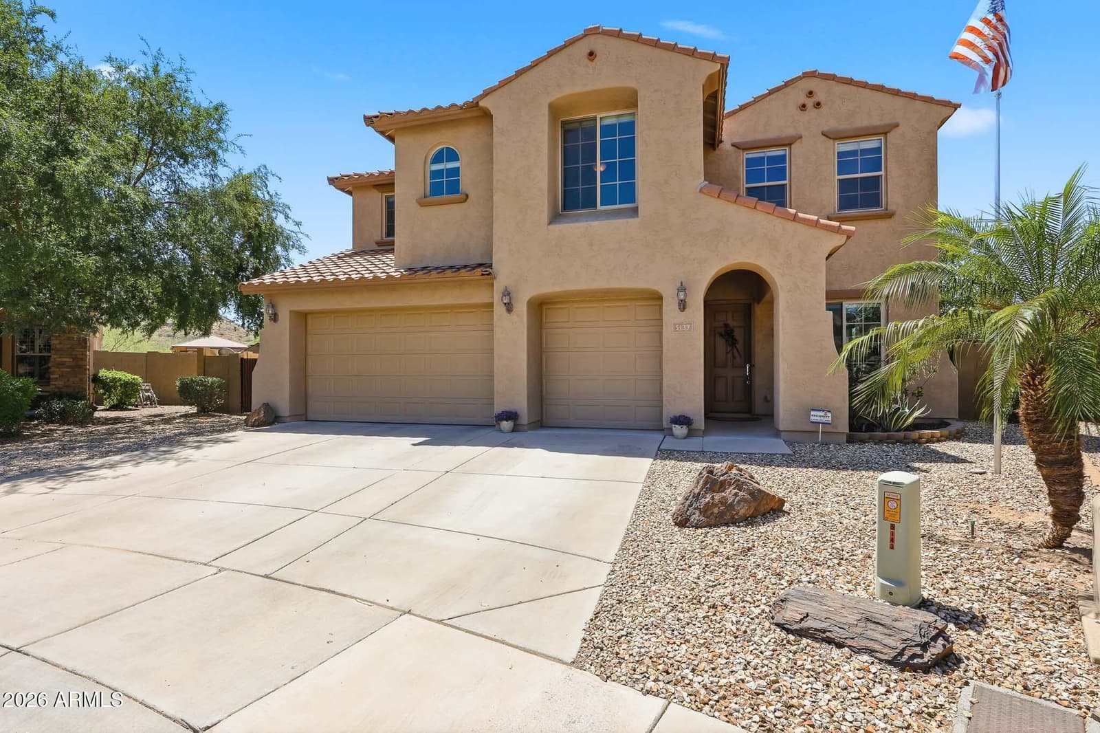 5139 W STRAIGHT ARROW Lane, Phoenix, AZ 85083 — photo 1 of 34