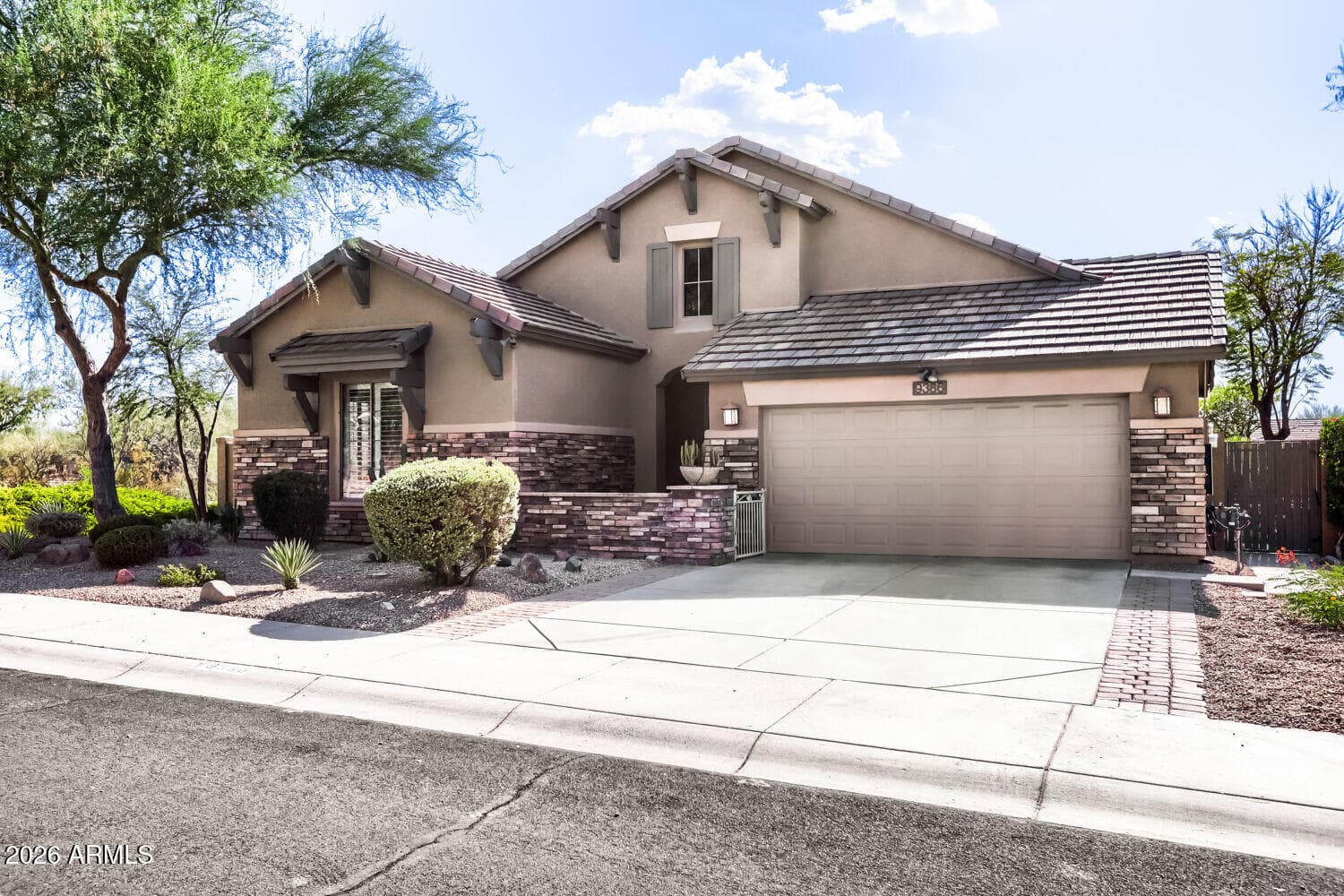 9386 S 181ST Drive, Goodyear, AZ 85338 — photo 2 of 27