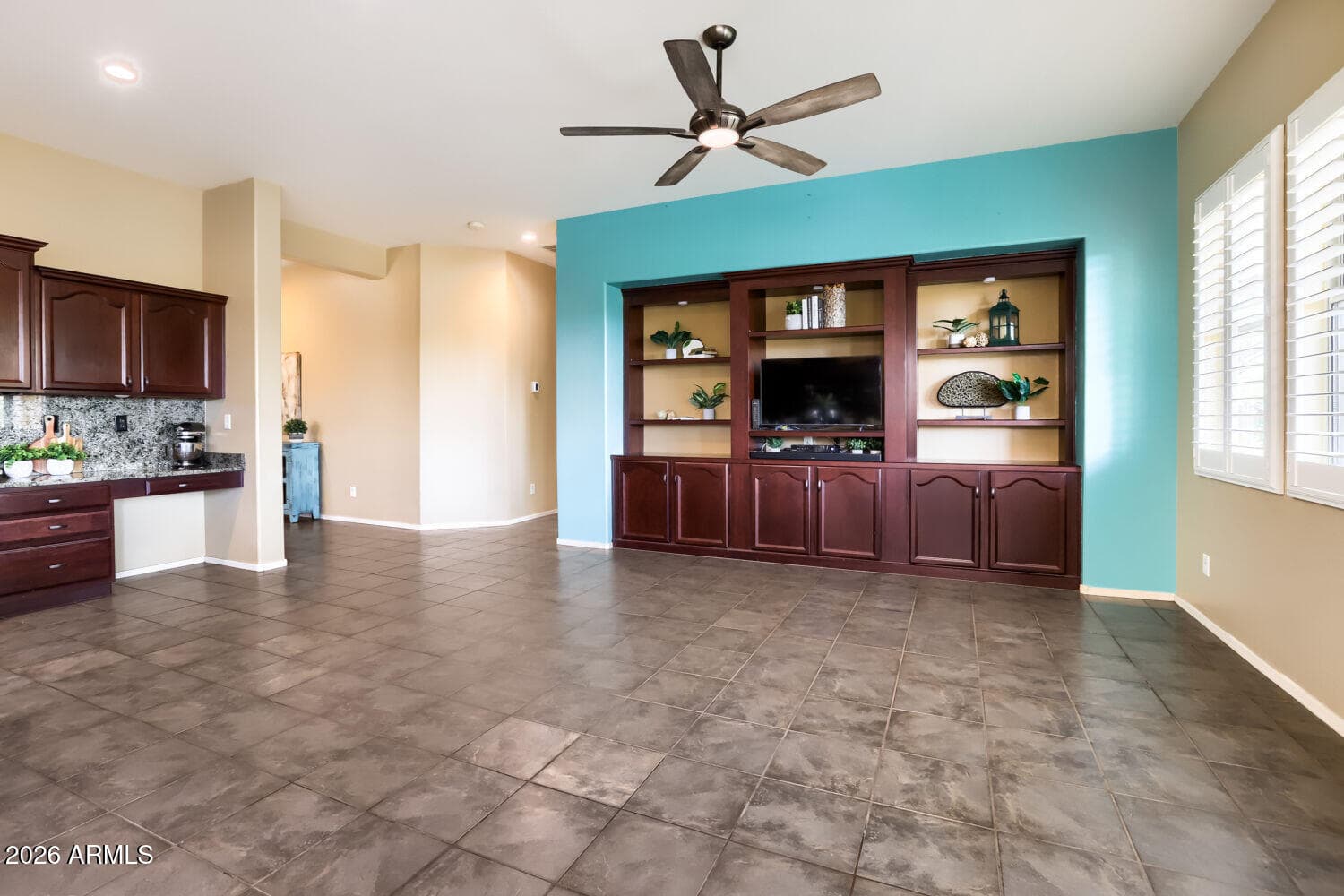 9386 S 181ST Drive, Goodyear, AZ 85338 — photo 14 of 27