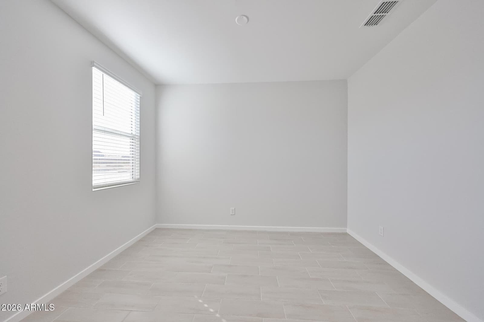 22860 W Monona Lane, Surprise, AZ 85387 — photo 8 of 23
