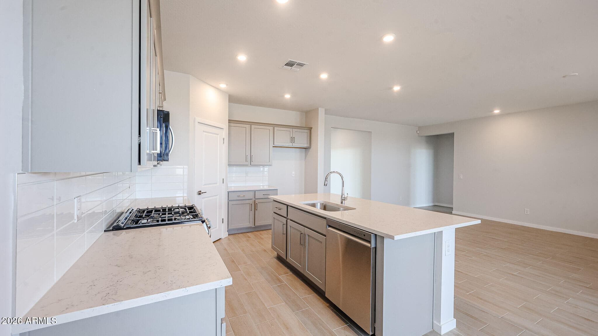 23069 W IRMA Lane, Surprise, AZ 85387 — photo 18 of 34
