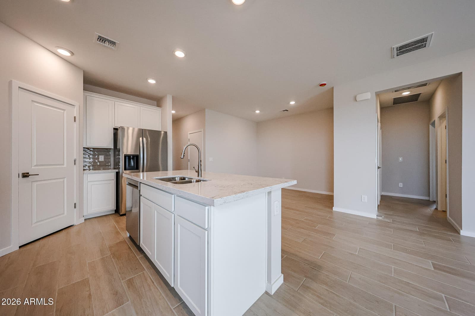 6196 E CROCKETT Way, San Tan Valley, AZ 85143 — photo 13 of 30