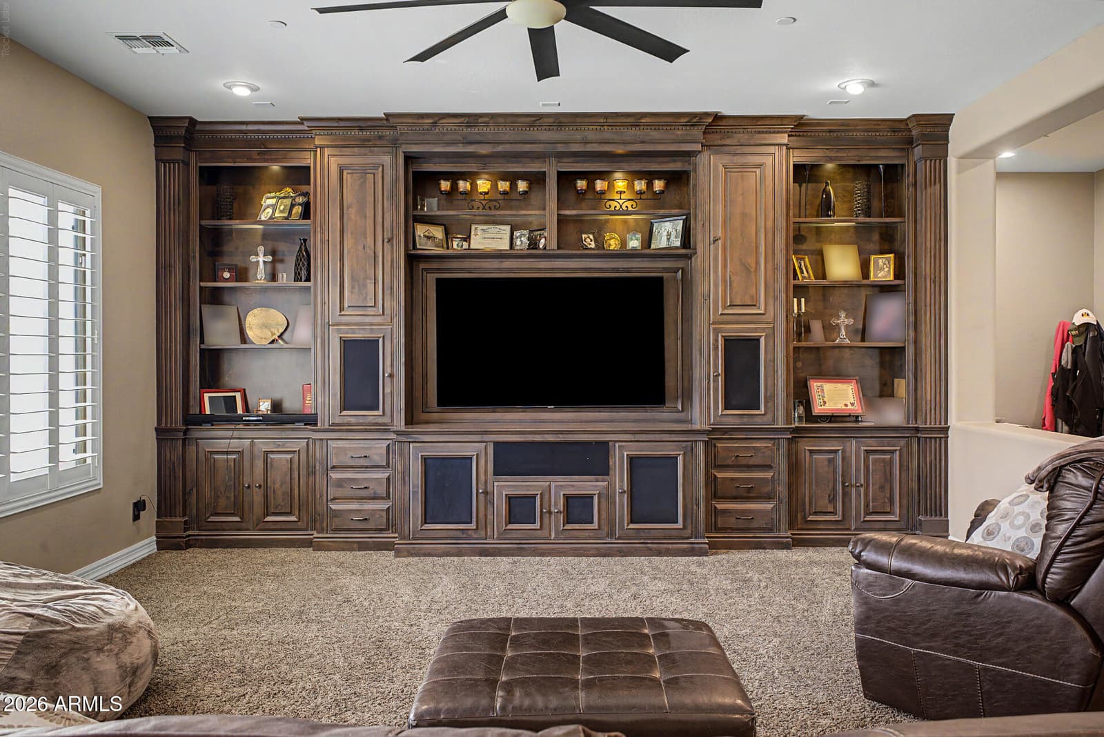 2207 E LINDRICK Drive, Gilbert, AZ 85298 — photo 8 of 54