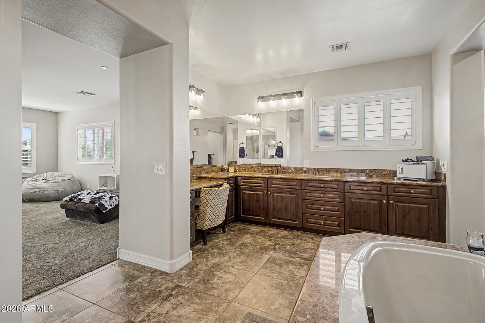 2207 E LINDRICK Drive, Gilbert, AZ 85298 — photo 26 of 54