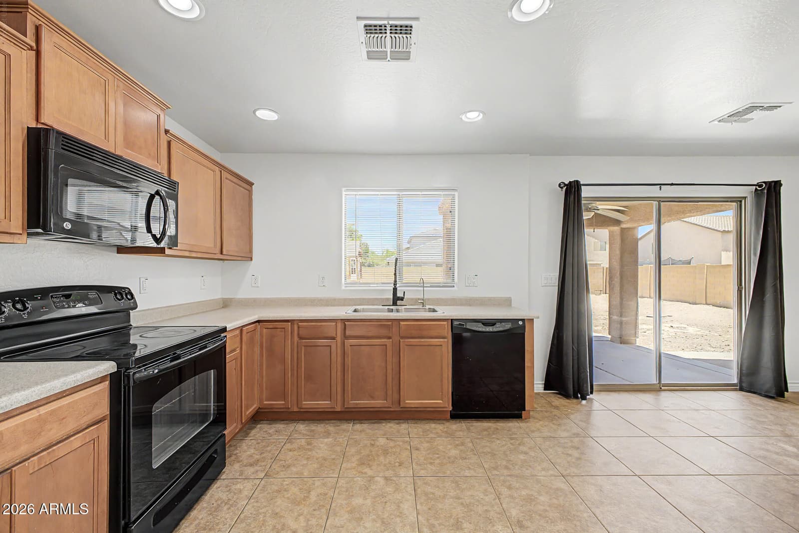 4732 W Ginger Avenue, Coolidge, AZ 85128 — photo 16 of 50