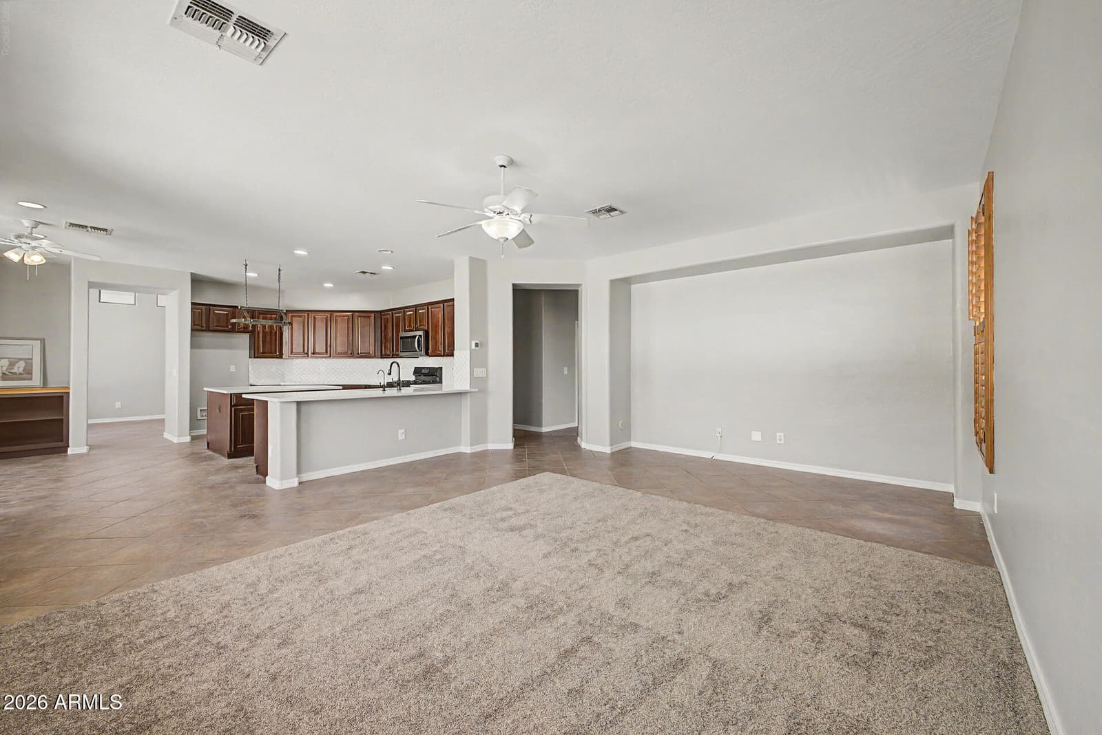 3642 W Magellan Drive, Anthem, AZ 85086 — photo 10 of 36