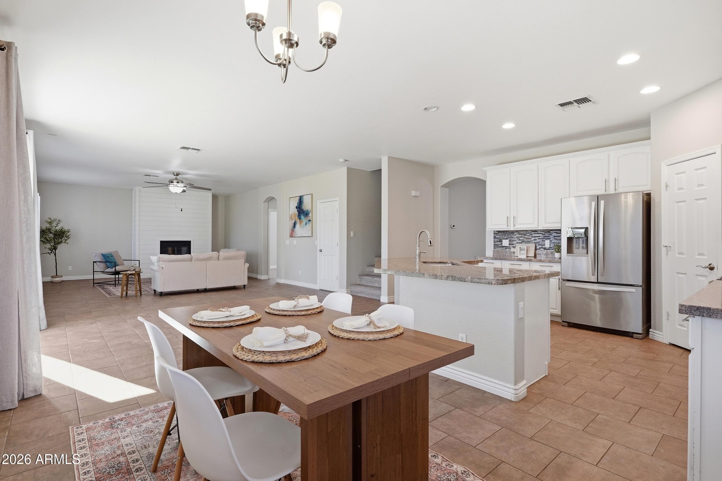 8370 W SPUR Drive, Peoria, AZ 85383 — photo 13 of 57
