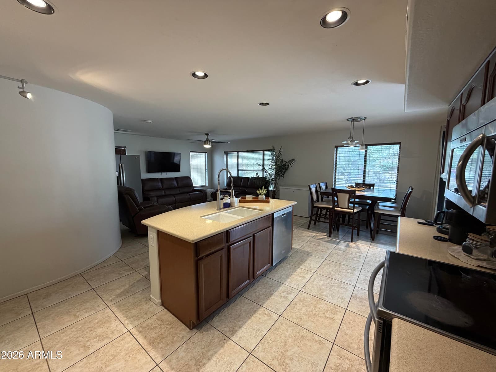 34946 N BANDOLIER Drive, San Tan Valley, AZ 85144 — photo 22 of 54