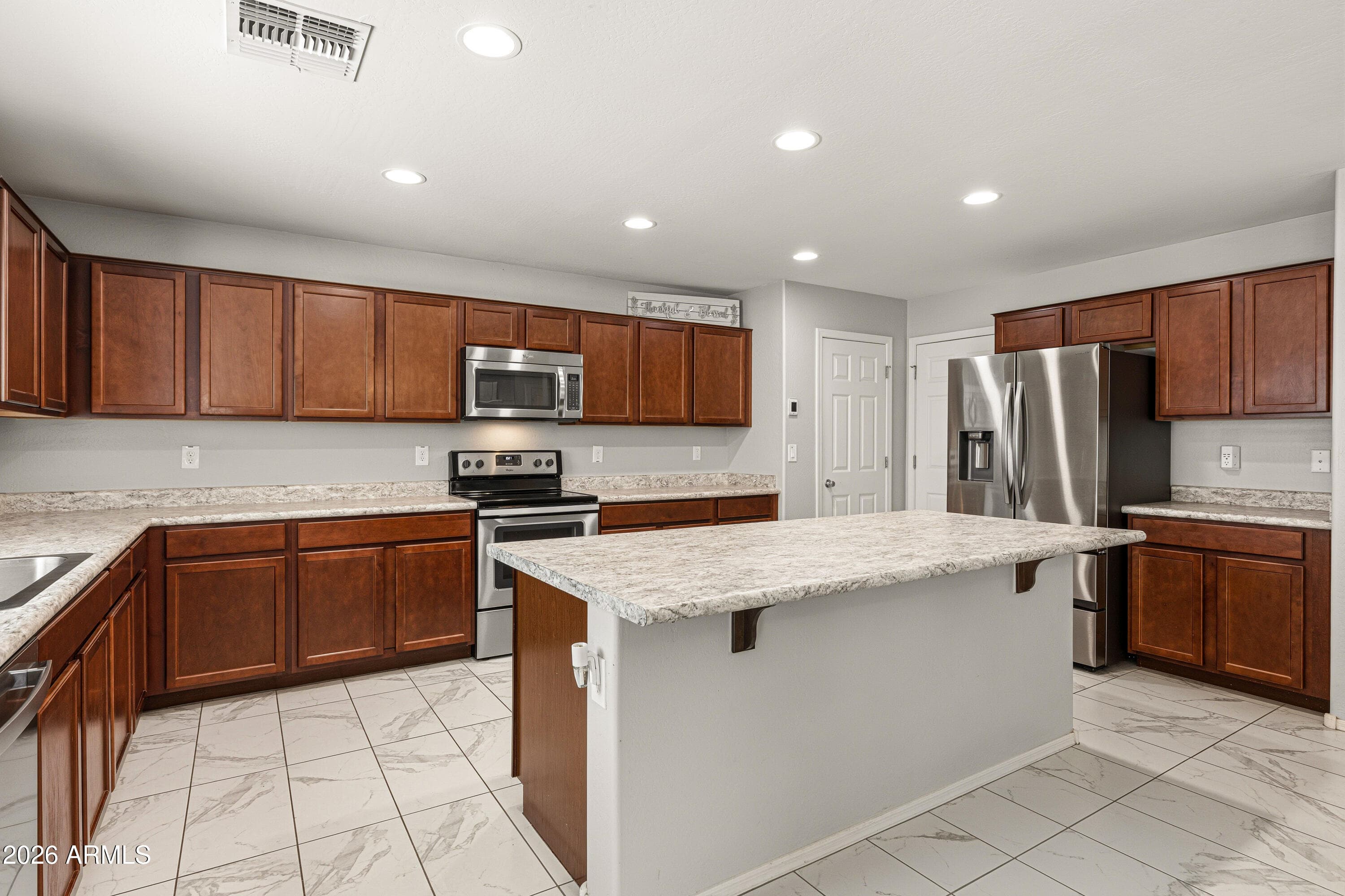 12136 W Cottontail Lane, Peoria, AZ 85383 — photo 7 of 41