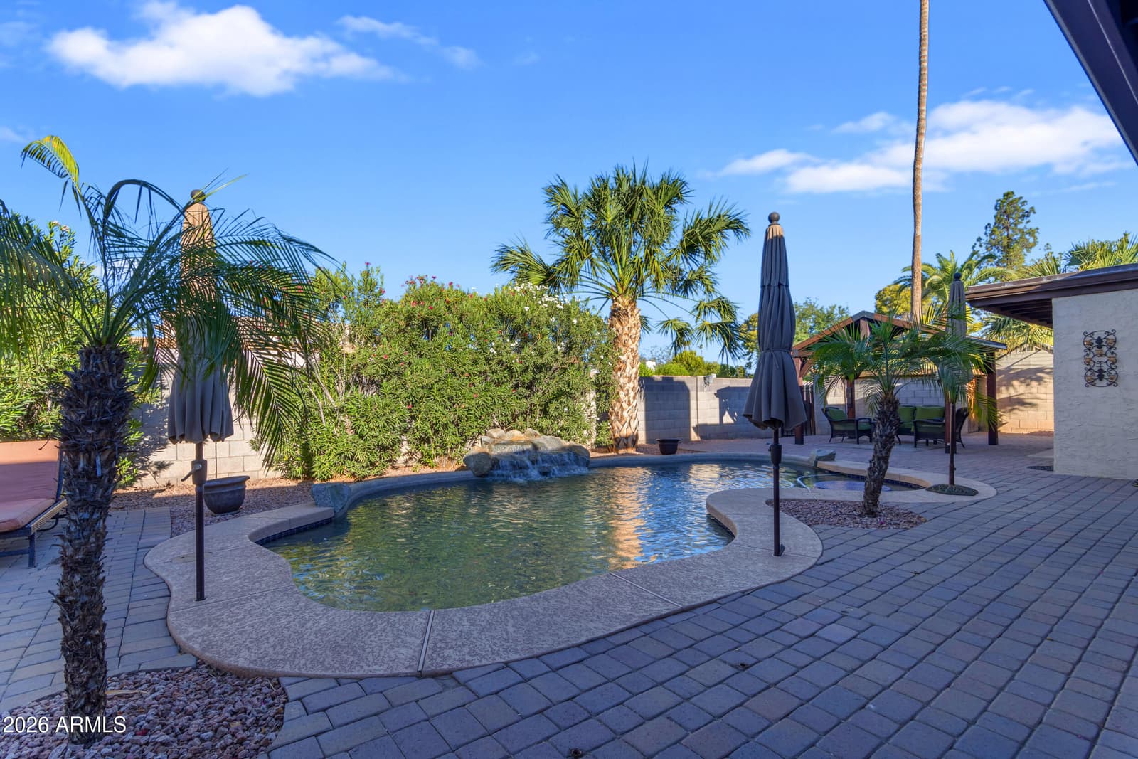 6409 S HAZELTON Lane, Tempe, AZ 85283 — photo 52 of 66