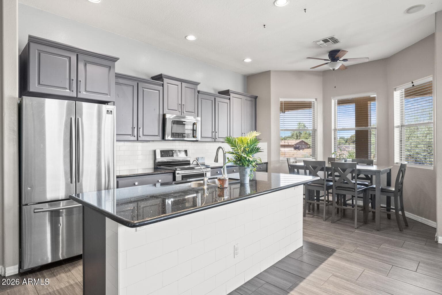 5618 S 100TH Avenue, Tolleson, AZ 85353 — photo 23 of 49