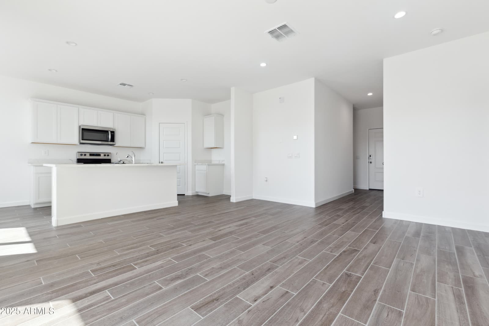18821 E LUZON Drive, Gold Canyon, AZ 85118 — photo 4 of 27