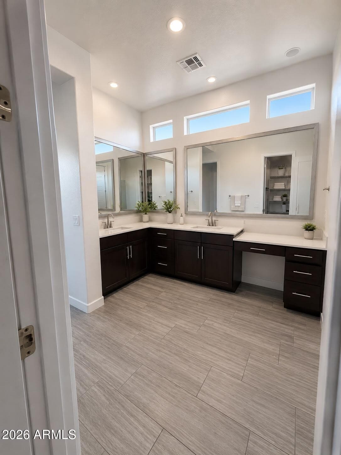 4109 S 97TH Avenue, Tolleson, AZ 85353 — photo 10 of 20
