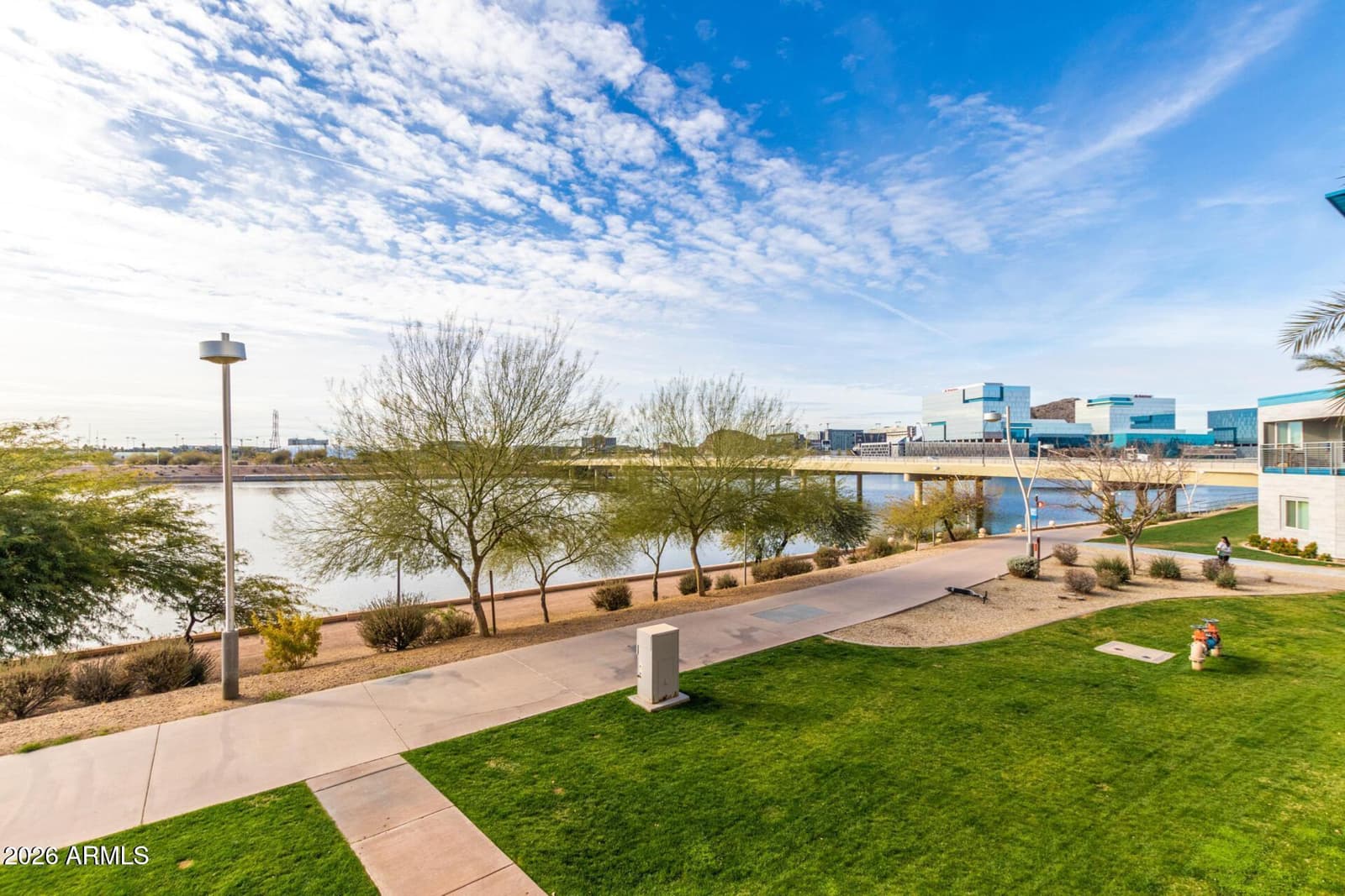 945 E PLAYA DEL NORTE Drive 4009, Tempe, AZ 85281 — photo 4 of 41