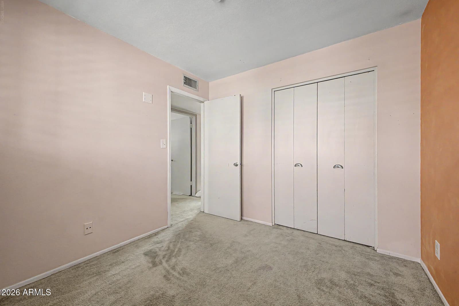 1063 E LOYOLA Drive, Tempe, AZ 85282 — photo 25 of 37