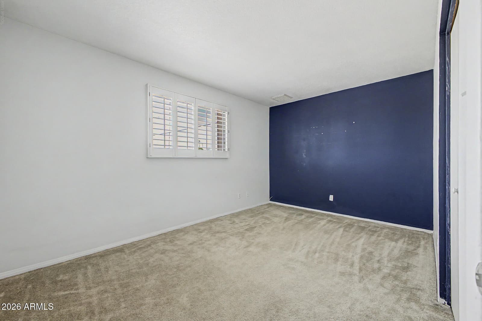 1063 E LOYOLA Drive, Tempe, AZ 85282 — photo 26 of 37