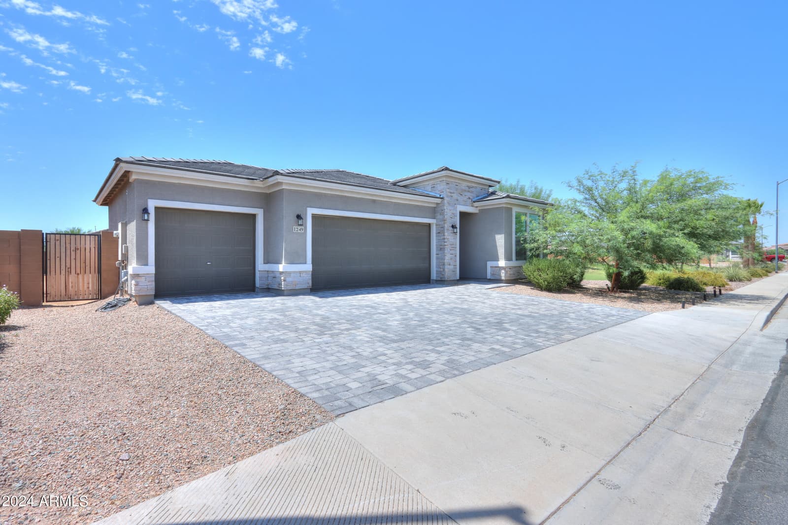 1249 E Silver Reef Drive, Casa Grande, AZ 85122 — photo 2 of 29
