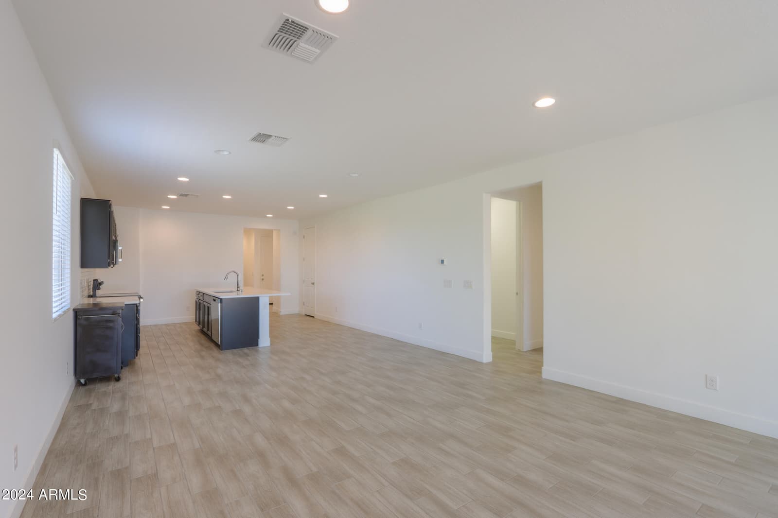 1249 E Silver Reef Drive, Casa Grande, AZ 85122 — photo 18 of 29
