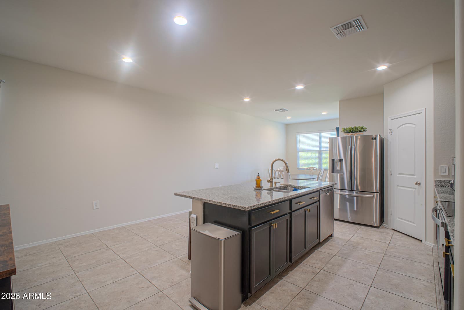 36609 W SANTA BARBARA Avenue, Maricopa, AZ 85138 — photo 13 of 51