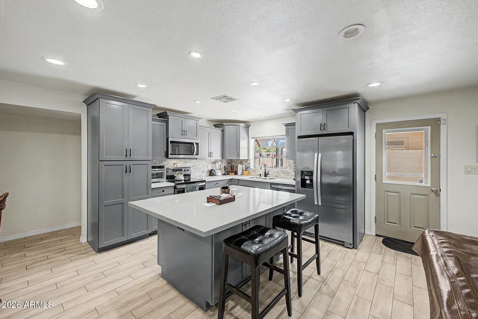 639 W STRAHAN Drive, Tempe, AZ 85283 — photo 14 of 40