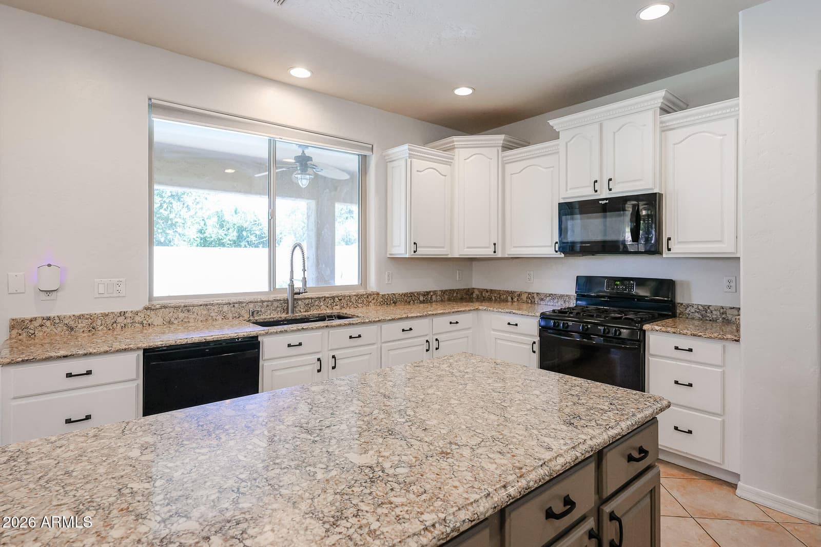 14586 W COLUMBUS Avenue, Goodyear, AZ 85395 — photo 11 of 50
