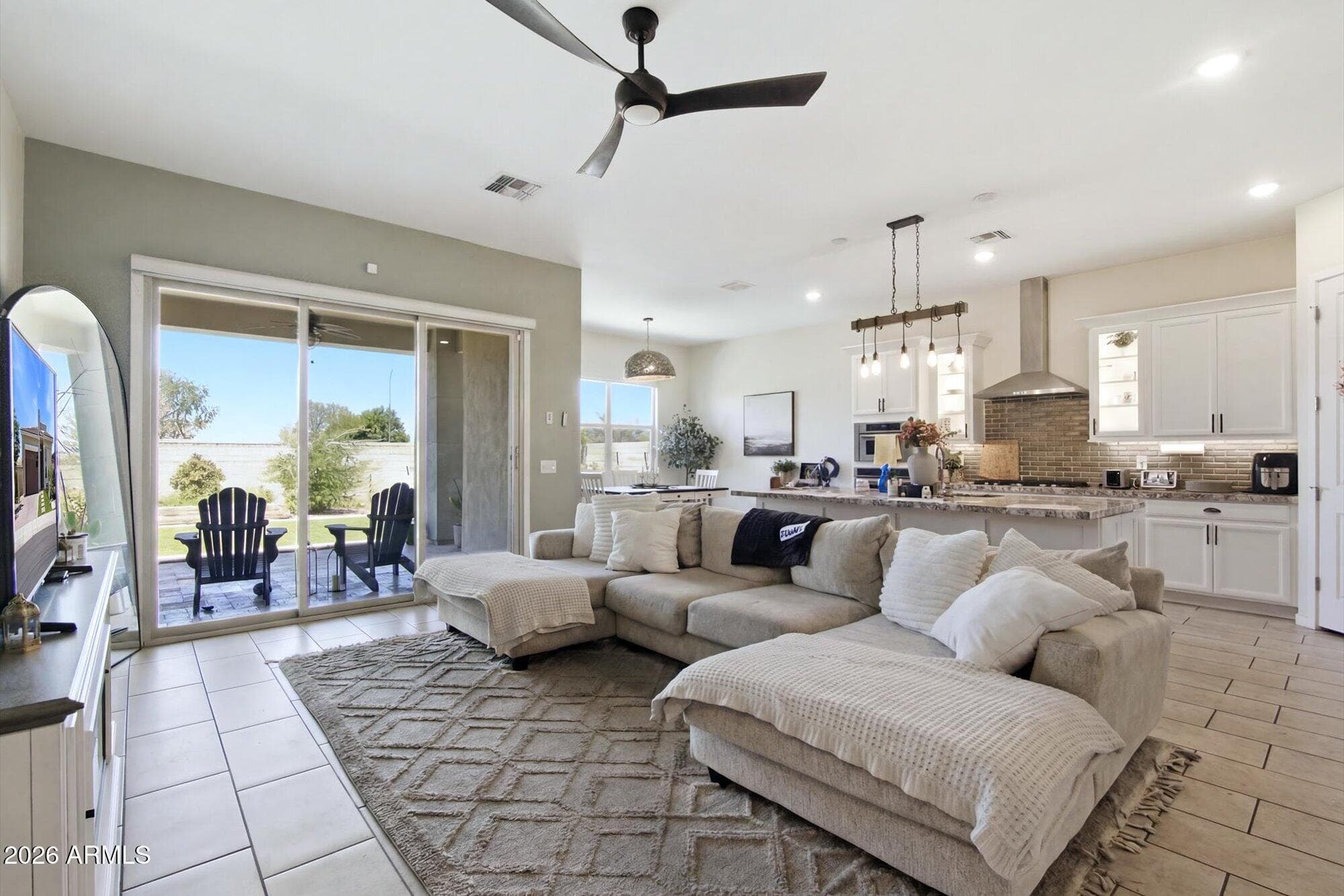5140 S SPRINGS Place, Chandler, AZ 85249 — photo 7 of 31
