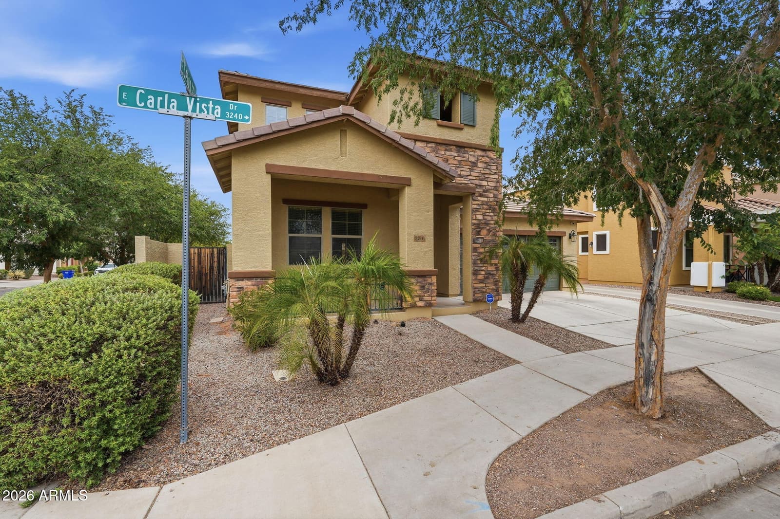 3246 E CARLA VISTA Drive, Gilbert, AZ 85295