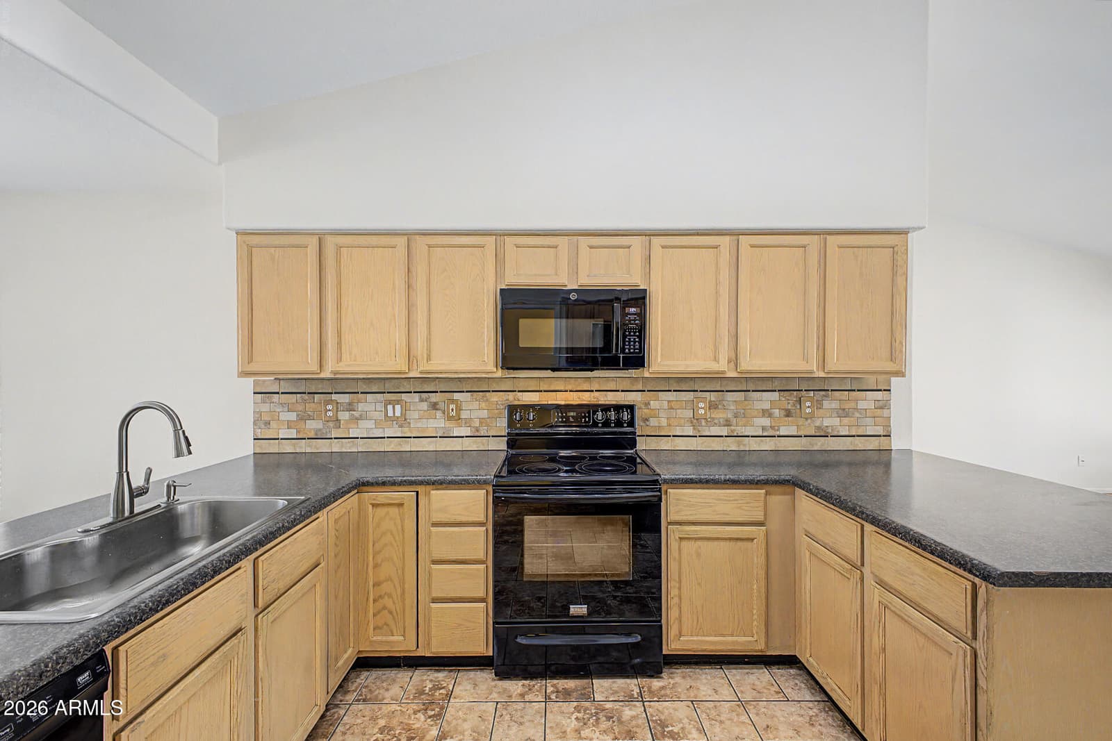 1662 E TULSA Street, Chandler, AZ 85225 — photo 17 of 43