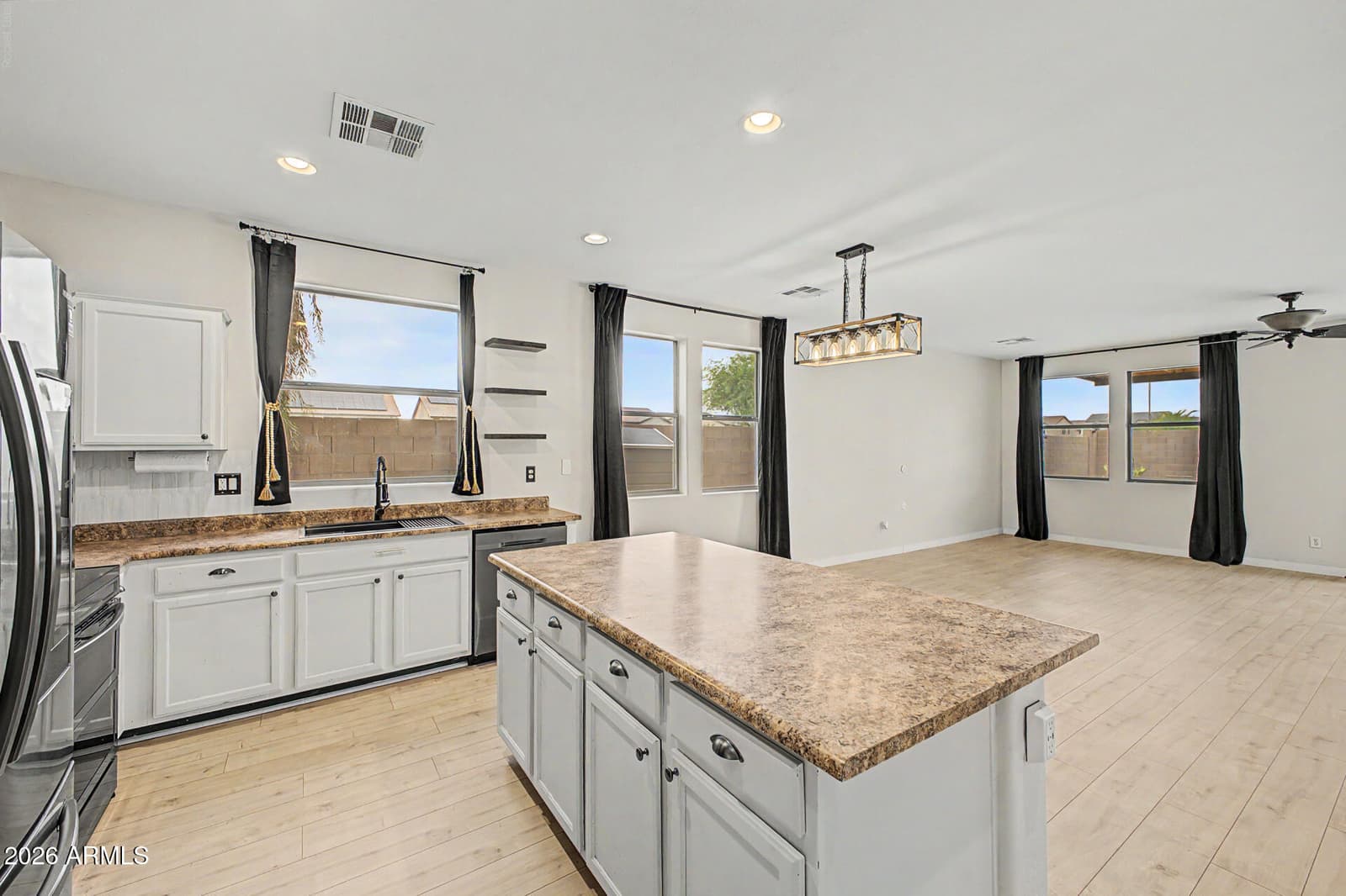 12122 W Villa Chula Court, Sun City, AZ 85373 — photo 3 of 45