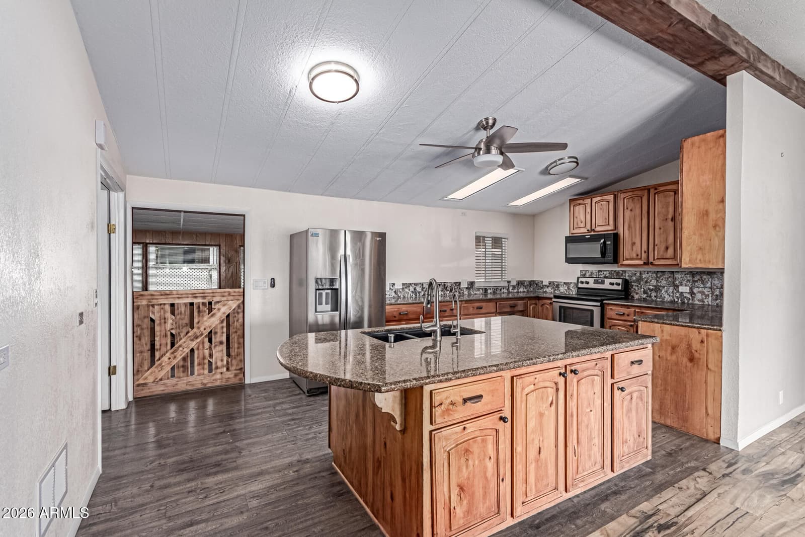 3600 N COLORADO Avenue, Florence, AZ 85132 — photo 3 of 33