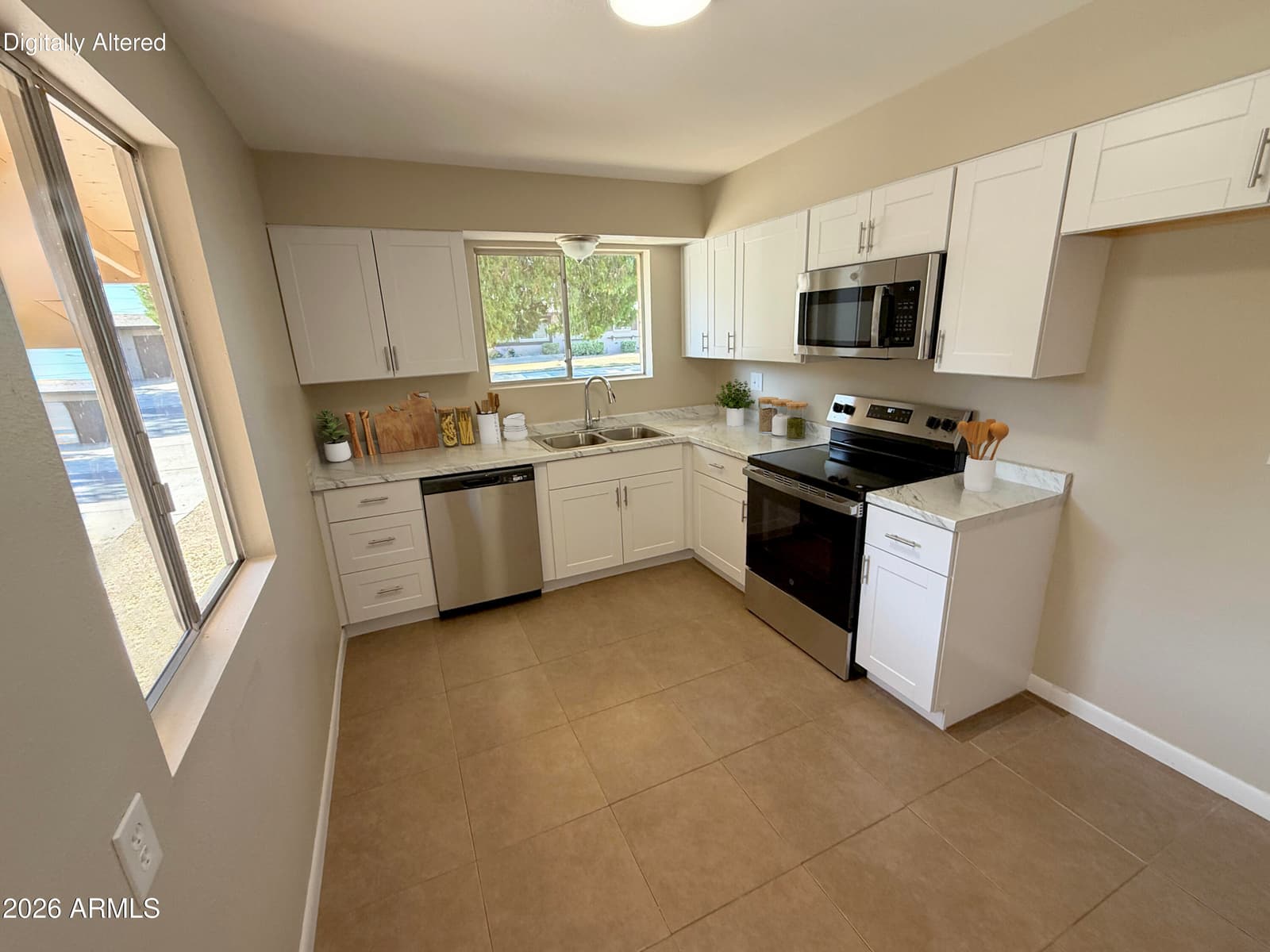 10012 W Lakeview Circle, Sun City, AZ 85351 — photo 3 of 21