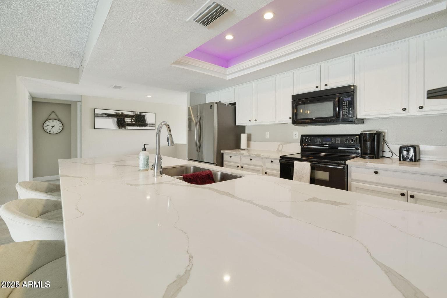 1732 E HERMOSA Drive, Tempe, AZ 85282 — photo 8 of 25
