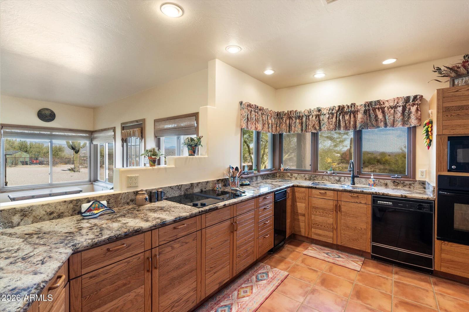 501 S Saguaro Drive, Wickenburg, AZ 85390 — photo 6 of 76
