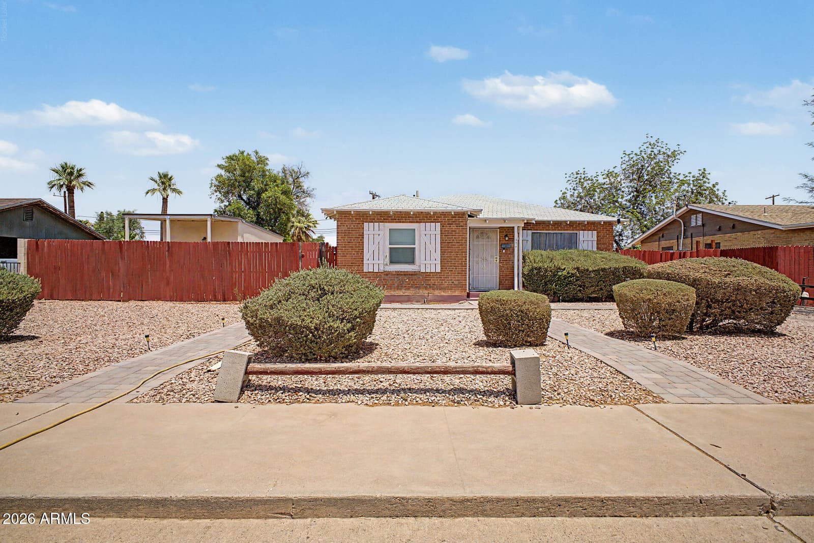 326 W Pinkley Avenue, Coolidge, AZ 85128 — photo 2 of 38