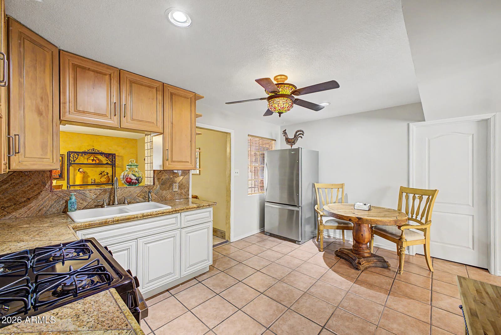 502 W SOUTHERN Avenue, Phoenix, AZ 85041 — photo 15 of 22