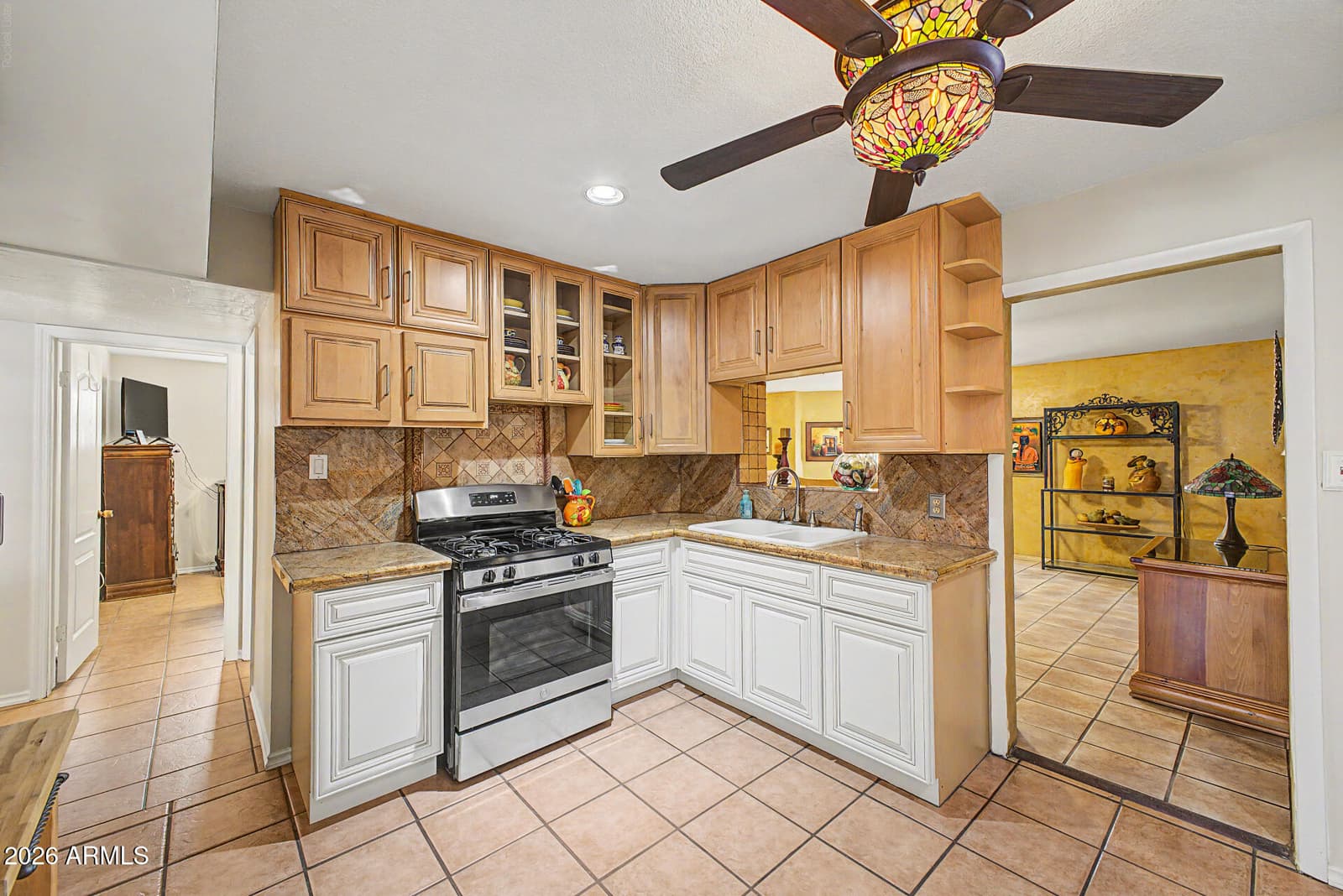 502 W SOUTHERN Avenue, Phoenix, AZ 85041 — photo 14 of 22