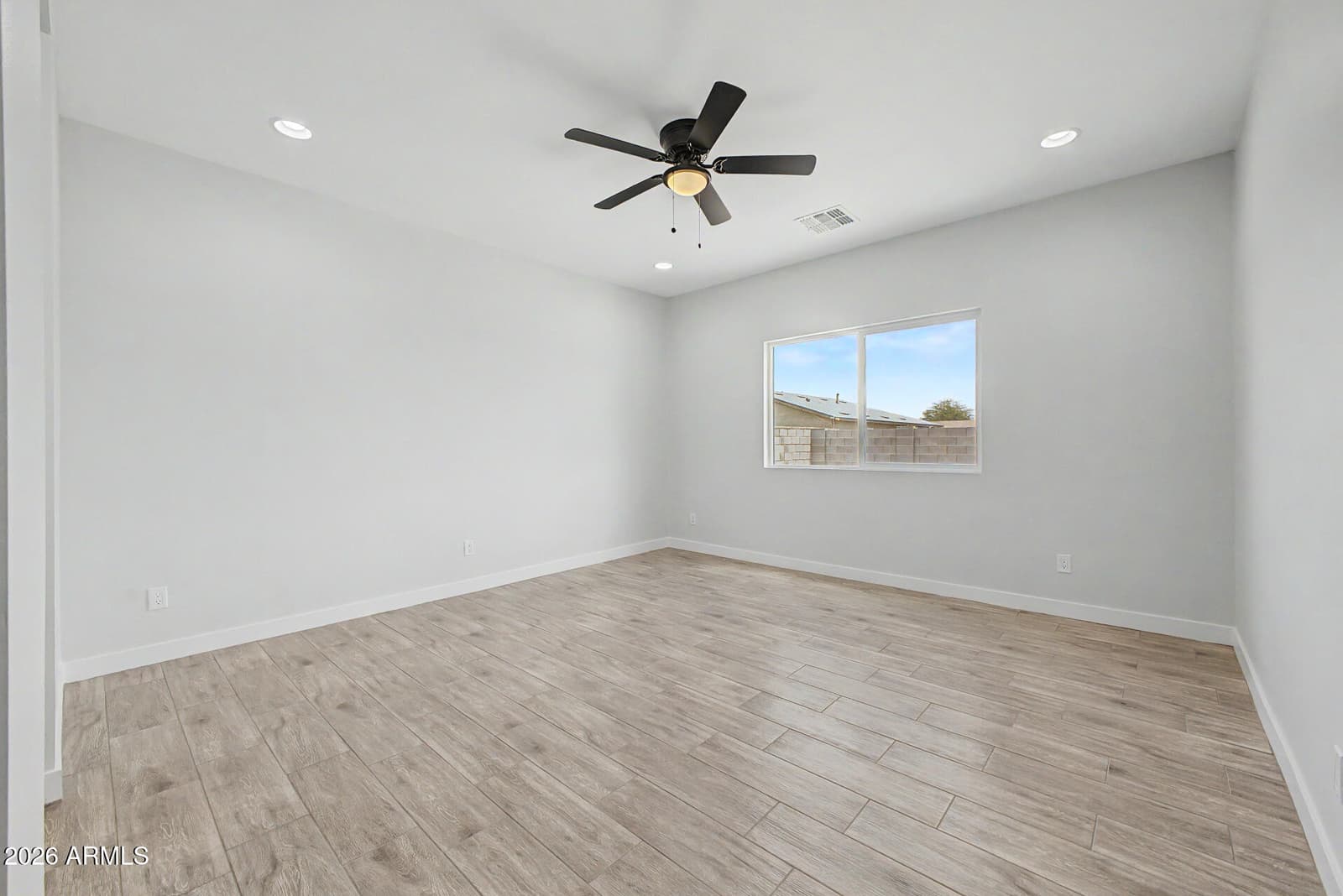14895 S PADRES Road, Arizona City, AZ 85123 — photo 13 of 31