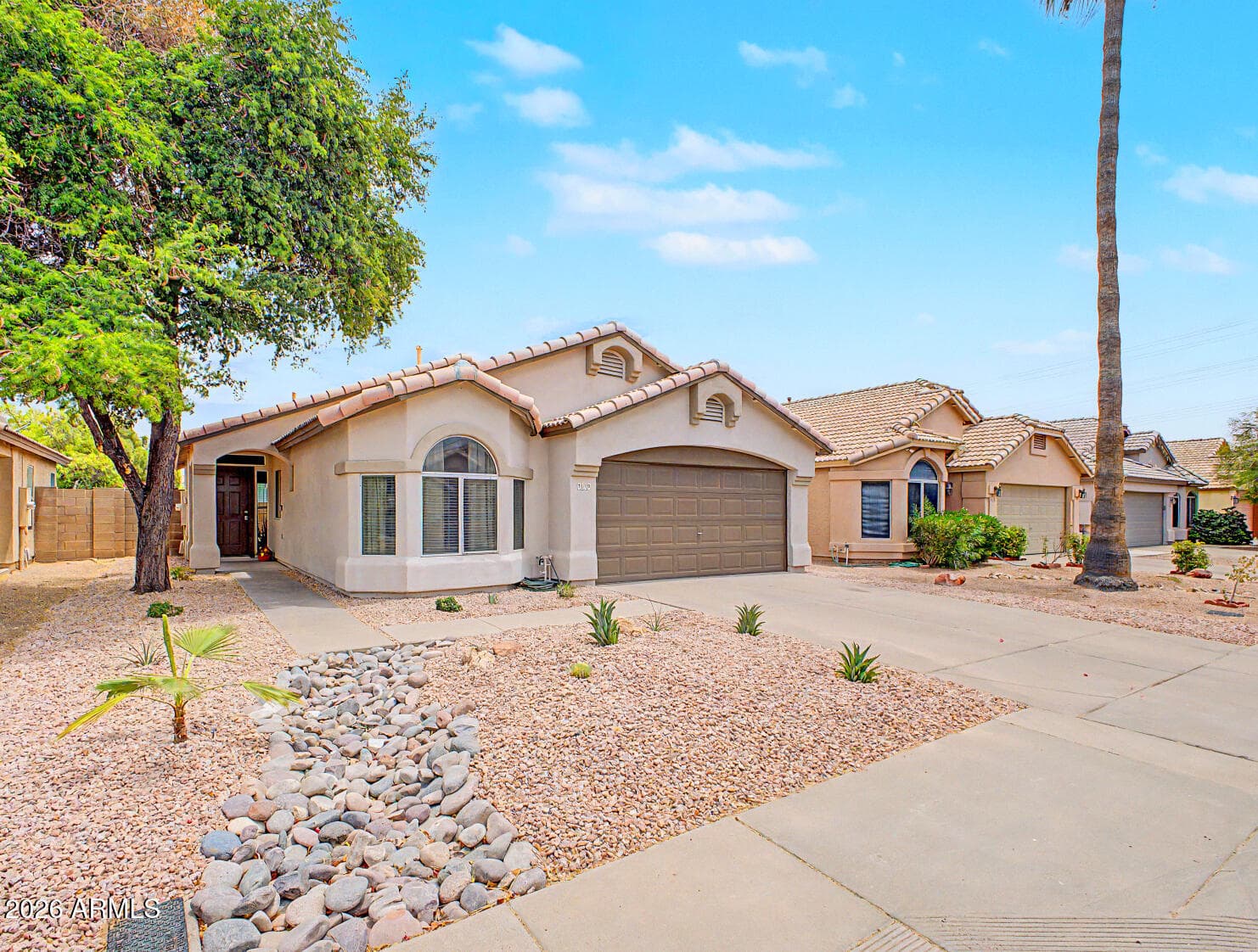 7139 S Parkside Drive, Tempe, AZ 85283 — photo 3 of 38