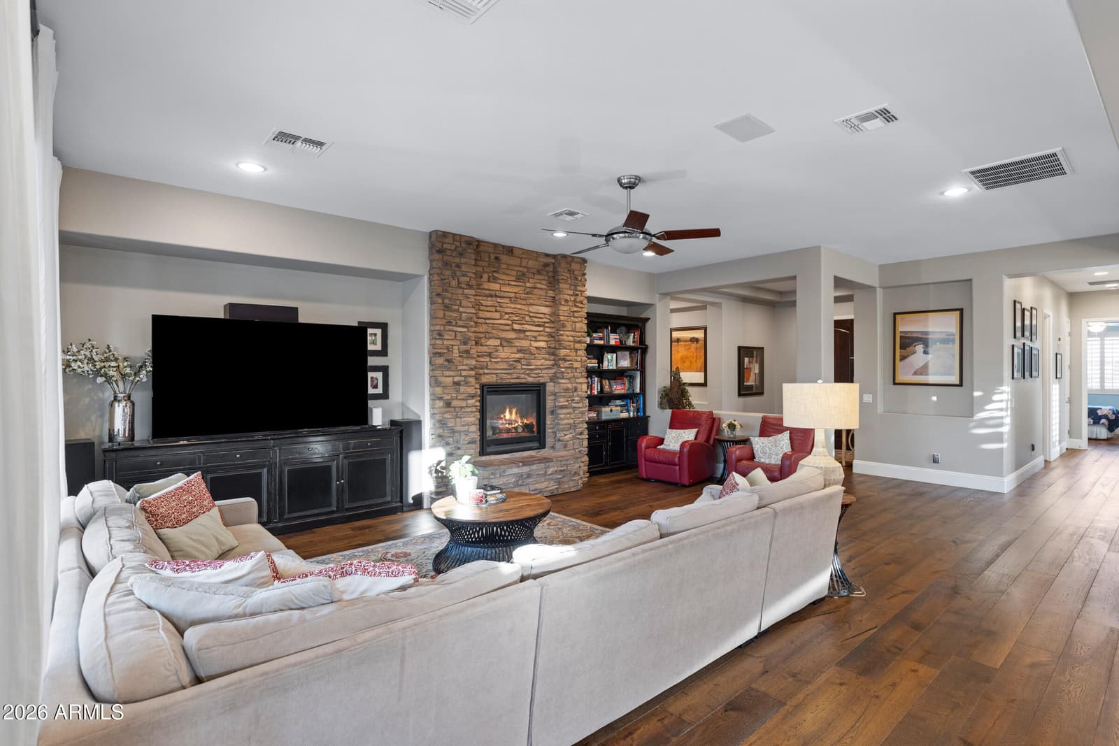 3534 E TONTO Place, Chandler, AZ 85249 — photo 10 of 66