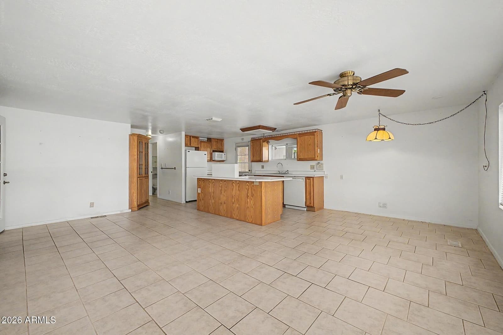 8210 E CALYPSO Avenue, Mesa, AZ 85208 — photo 9 of 29