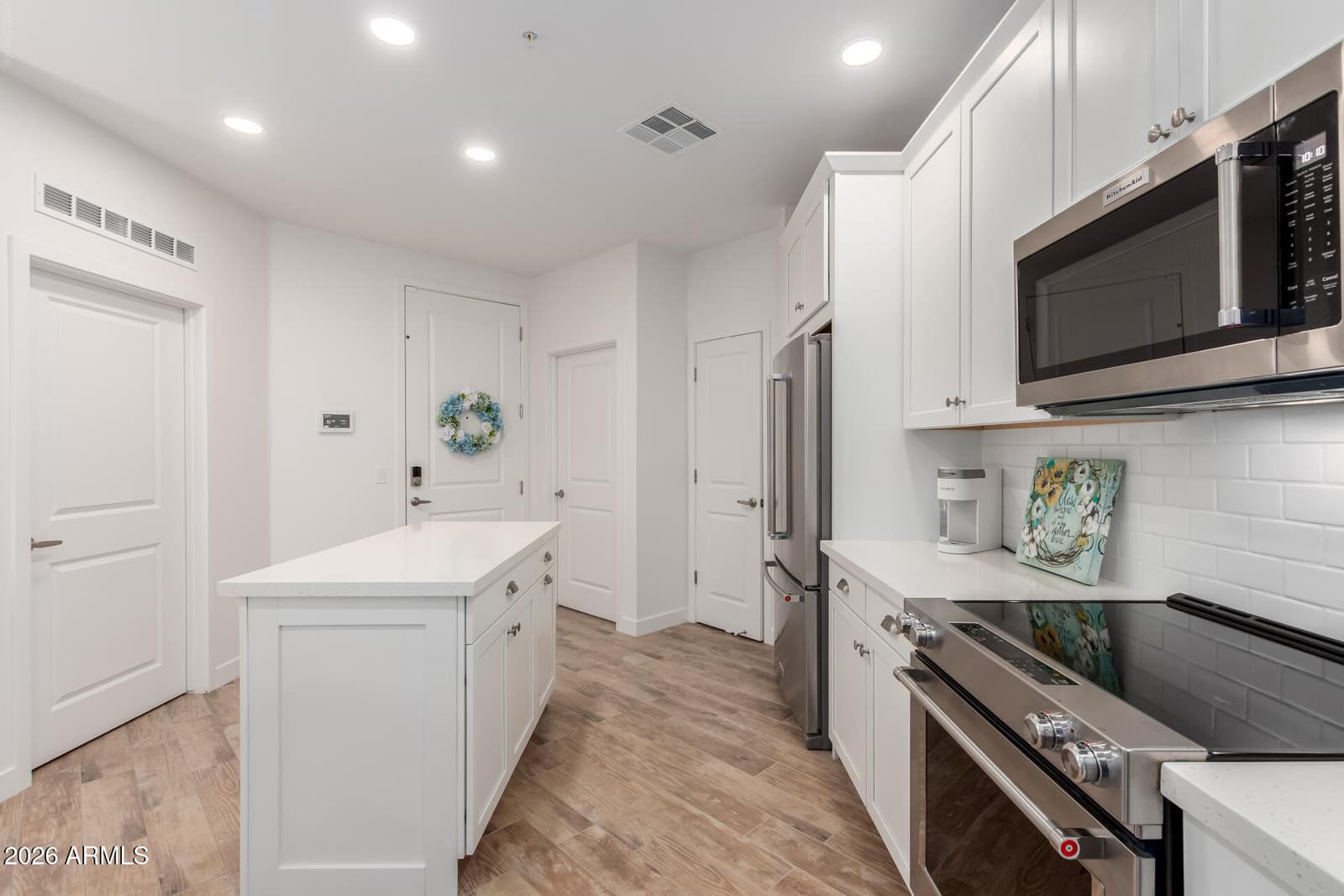 2511 W QUEEN CREEK Road 174, Chandler, AZ 85248 — photo 5 of 42