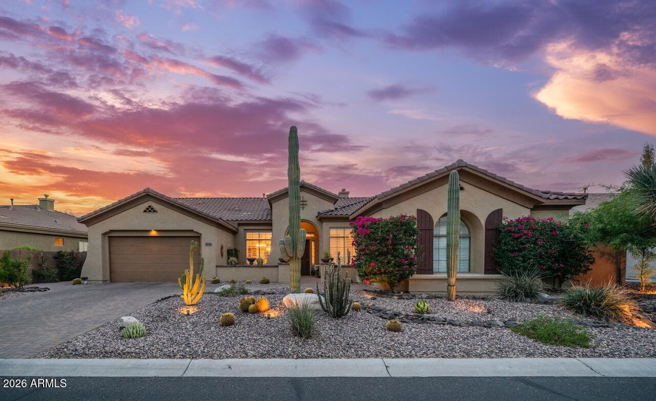 40316 N LYTHAM Way, Phoenix, AZ 85086 — photo 5 of 66