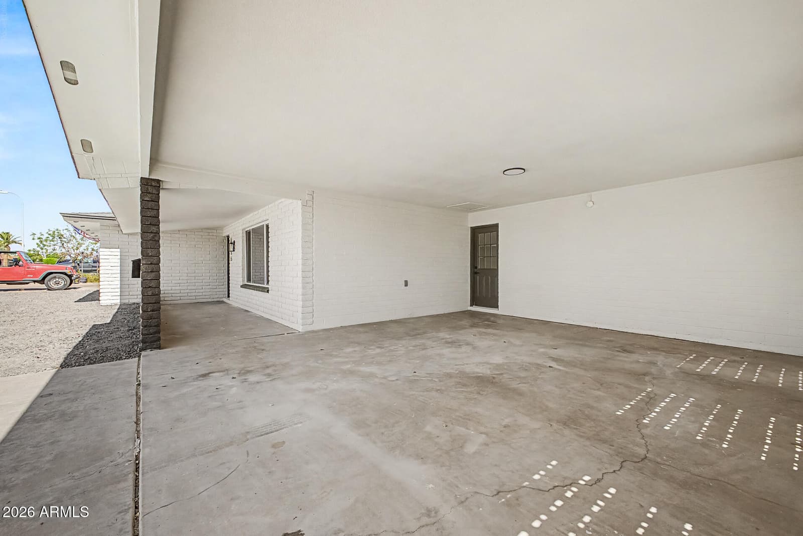 6255 E DALLAS Street, Mesa, AZ 85205 — photo 4 of 35