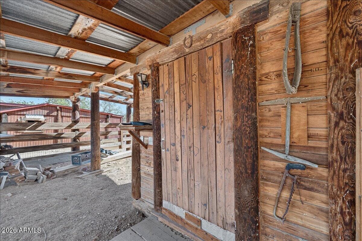 602 W CIRCLE MOUNTAIN Road, New River, AZ 85087 — photo 25 of 27